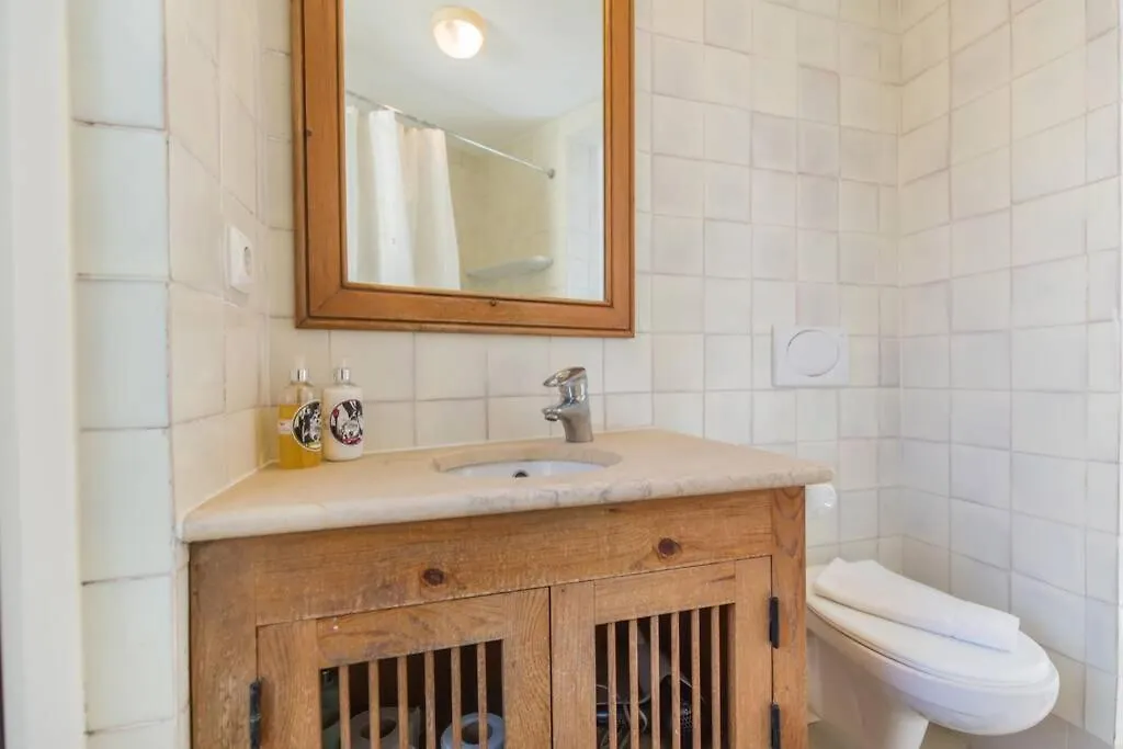 135 A - Stay In Tranquil Flat In Alfama Near Se And Castle Lisbon Apartment